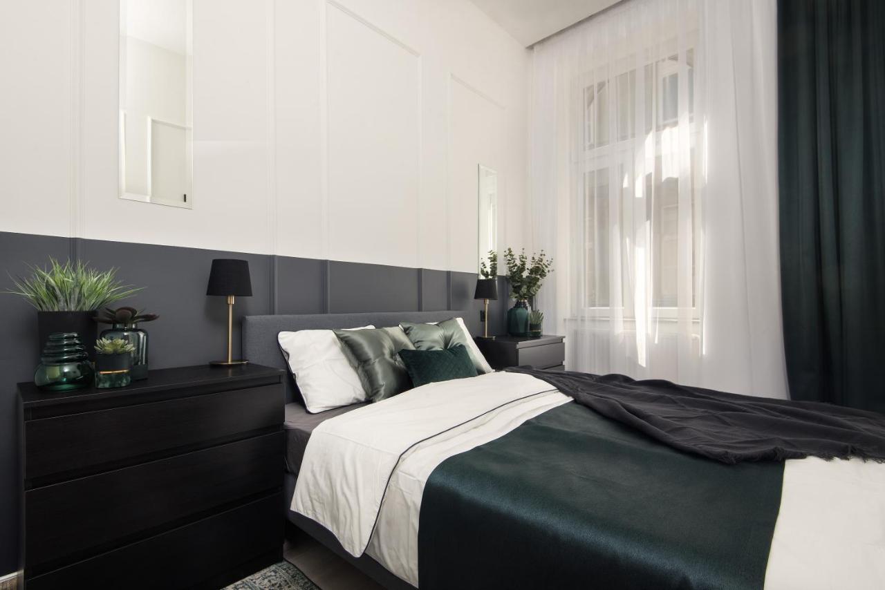 Hollo 3 Bedroom Downtown Apartment Budapest Exteriör bild