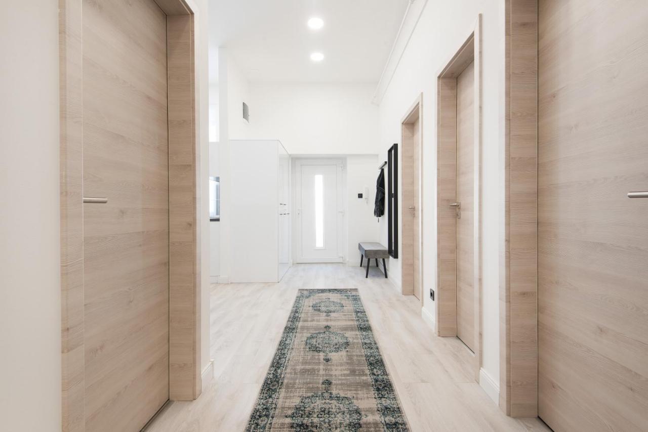 Hollo 3 Bedroom Downtown Apartment Budapest Exteriör bild